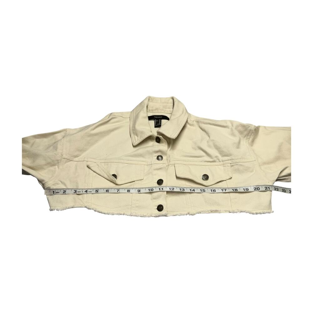 Forever 21 Cropped Cream Raw Hem Snap Jacket XS - Picture 4 of 7